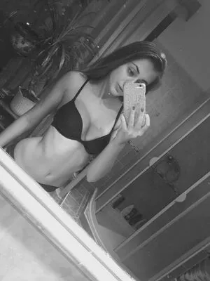 Simonaivanova Pmu OnlyFans Leaked Free Thumbnail Picture - #3ga5ZoDAt3