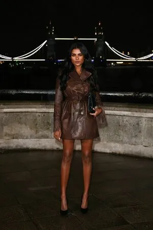 Simone Ashley OnlyFans Leaked Free Thumbnail Picture - #BPM2b8yZvZ