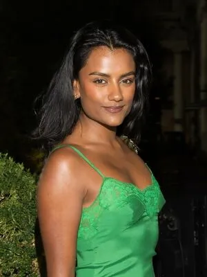 Simone Ashley OnlyFans Leaked Free Thumbnail Picture - #DczN1rBEtK