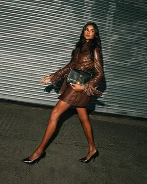 Simone Ashley OnlyFans Leaked Free Thumbnail Picture - #ICdpPMuLzq