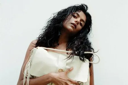 Simone Ashley OnlyFans Leaked Free Thumbnail Picture - #KaD0a8cwWT