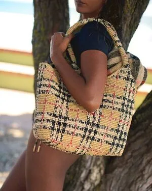 Simone Ashley OnlyFans Leaked Free Thumbnail Picture - #OBx1aQQCB1