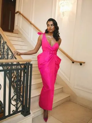 Simone Ashley OnlyFans Leaked Free Thumbnail Picture - #Rmo0LRQIx0