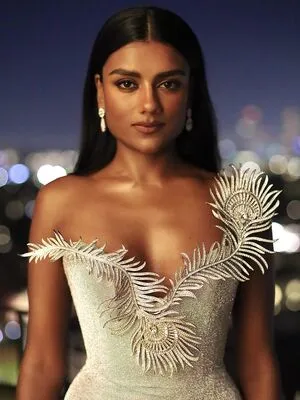 Simone Ashley OnlyFans Leaked Free Thumbnail Picture - #S4TtpbJ9wt