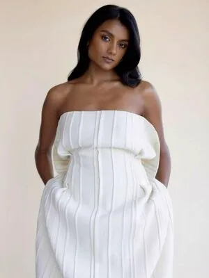 Simone Ashley OnlyFans Leaked Free Thumbnail Picture - #wxy54vwYo2
