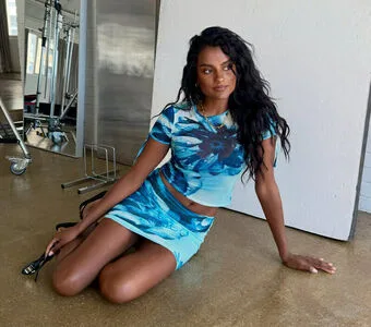 Simone Ashley OnlyFans Leaked Free Thumbnail Picture - #zHZIAVe5tq