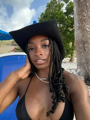 Simone Biles OnlyFans Leaked Free Thumbnail Picture - #JMyj7jlpQb