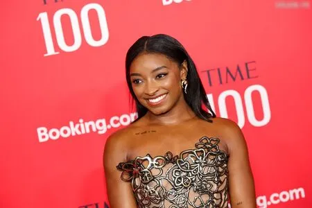 Simone Biles OnlyFans Leaked Free Thumbnail Picture - #LZR40FRSWS
