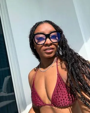 Simone Biles OnlyFans Leaked Free Thumbnail Picture - #P3BmRD0da0