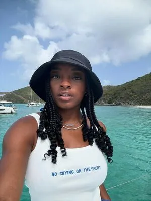 Simone Biles OnlyFans Leaked Free Thumbnail Picture - #fboYir911m