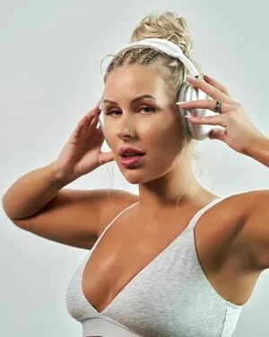 Simone Christensen OnlyFans Leaked Free Thumbnail Picture - #HuZY4E5P3D