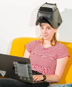 Simone Giertz OnlyFans Leaked Free Thumbnail Picture - #BtrZ2uRCWN