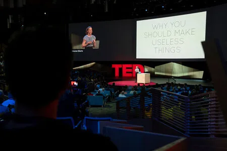 Simone Giertz OnlyFans Leaked Free Thumbnail Picture - #GAT7UZQEeC