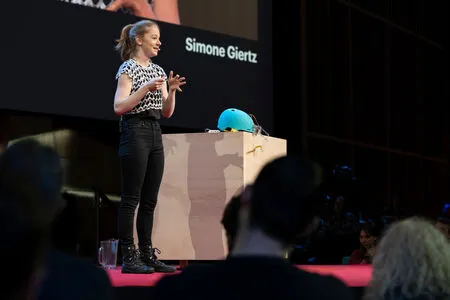 Simone Giertz OnlyFans Leaked Free Thumbnail Picture - #LQcCsgsGUU