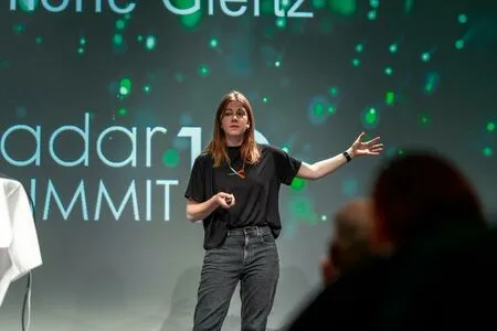 Simone Giertz OnlyFans Leaked Free Thumbnail Picture - #dtAOwcQ5hZ