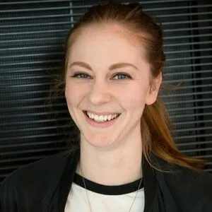 Simone Giertz OnlyFans Leaked Free Thumbnail Picture - #iGhAZoRmjf