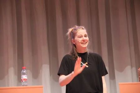 Simone Giertz OnlyFans Leaked Free Thumbnail Picture - #iHhniCOTt9