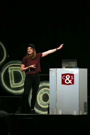 Simone Giertz OnlyFans Leaked Free Thumbnail Picture - #q6d1GPAQo7