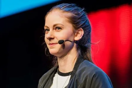 Simone Giertz OnlyFans Leaked Free Thumbnail Picture - #vYsD1wn9SZ