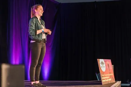 Simone Giertz OnlyFans Leaked Free Thumbnail Picture - #vz1NbfezWX