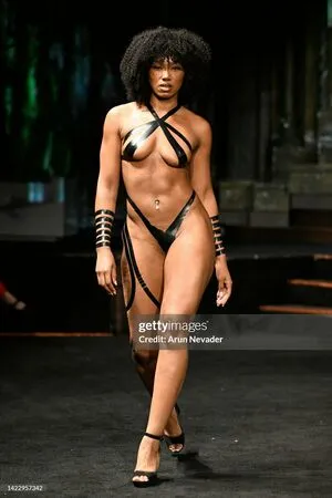 Simone Henderson OnlyFans Leaked Free Thumbnail Picture - #PW6Xxc13IG