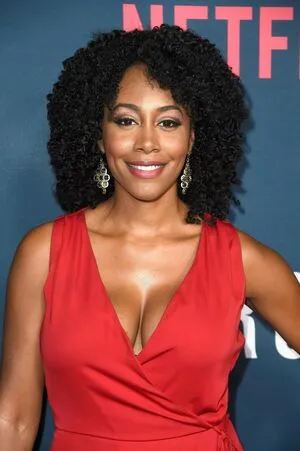 Simone Missick OnlyFans Leaked Free Thumbnail Picture - #eL5FAxeirl