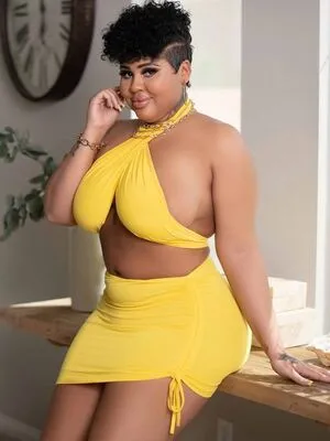 Simone Richards OnlyFans Leaked Free Thumbnail Picture - #b412UCMawB