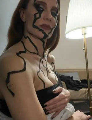 Simone Simons OnlyFans Leaked Free Thumbnail Picture - #dqrWsYRKuN