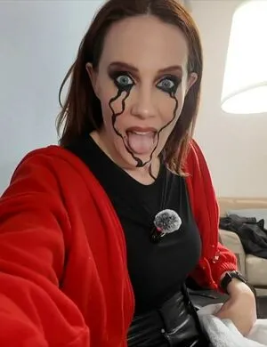 Simone Simons OnlyFans Leaked Free Thumbnail Picture - #vswkiEtYSa