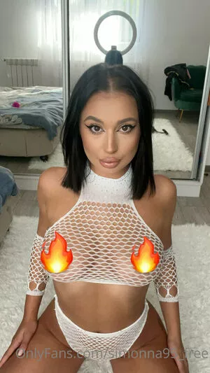 Simonna95 OnlyFans Leaked Free Thumbnail Picture - #PbqFRBxu0Z