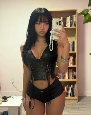 Simp4yuriii OnlyFans Leaked Free Thumbnail Picture - #3VmCmCs4V4