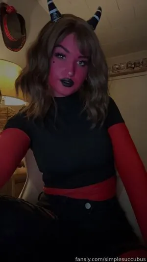 Simplesuccubus OnlyFans Leaked Free Thumbnail Picture - #9b813yJED9