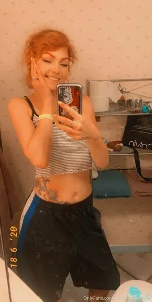 Simplyalliie OnlyFans Leaked Free Thumbnail Picture - #3k1ZhaglFt