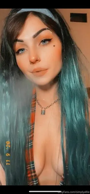 Simplyalliie OnlyFans Leaked Free Thumbnail Picture - #6HhSn3vyIQ