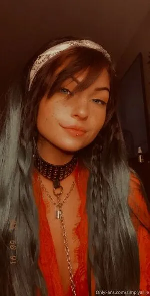 Simplyalliie OnlyFans Leaked Free Thumbnail Picture - #BXMoMEh1em