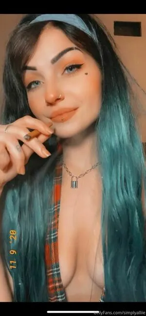 Simplyalliie OnlyFans Leaked Free Thumbnail Picture - #vImWLJKxWa