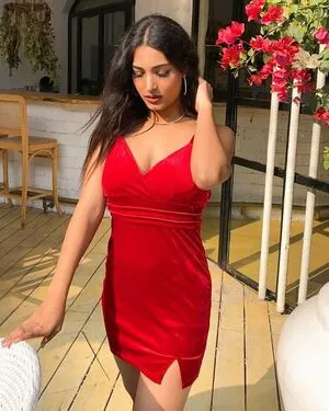 Simran Bajwa OnlyFans Leaked Free Thumbnail Picture - #6mqOIvi1qb