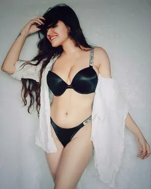Simran Kaur OnlyFans Leaked Free Thumbnail Picture - #C8fekFUgEl