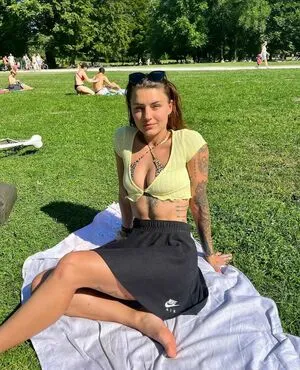 Sina Alena Heinrichsohn OnlyFans Leaked Free Thumbnail Picture - #NQJyMPiylM