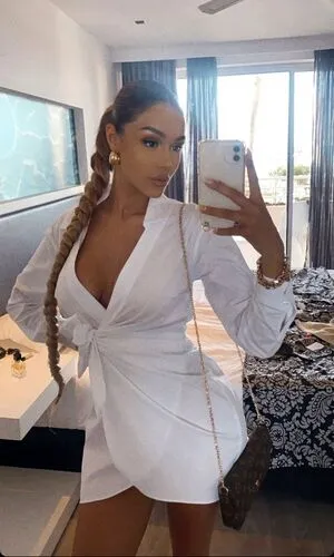 Sina Elisa OnlyFans Leaked Free Thumbnail Picture - #6AxKEbWad1