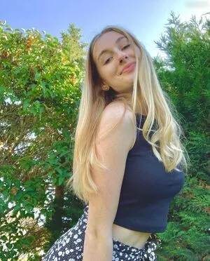 Sina Marie Reen OnlyFans Leaked Free Thumbnail Picture - #3fGf09JFGX