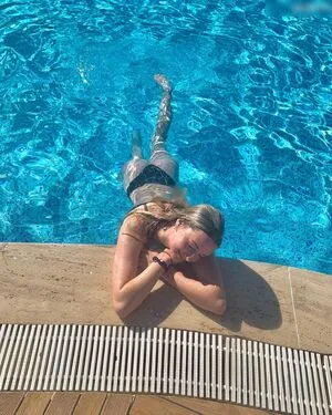 Sina Marie Reen OnlyFans Leaked Free Thumbnail Picture - #9I0bFDK6mm