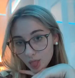 Sina Marie Reen OnlyFans Leaked Free Thumbnail Picture - #vrI4YDFJna