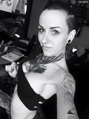 Sina Minou OnlyFans Leaked Free Thumbnail Picture - #8Ak7VhOFJV