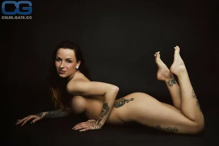 Sina Minou OnlyFans Leaked Free Thumbnail Picture - #VObaXO1PRM