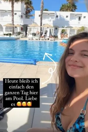 Sina Setale OnlyFans Leaked Free Thumbnail Picture - #OxgyxqjsdA