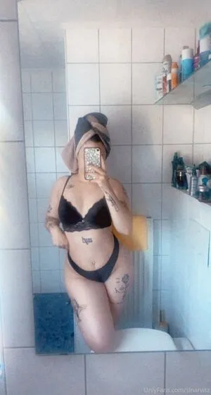 Sinarwtz OnlyFans Leaked Free Thumbnail Picture - #4icpvFM8LI