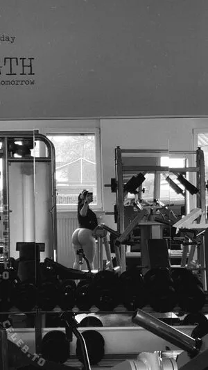 Sinarwtz OnlyFans Leaked Free Thumbnail Picture - #q2Waph00Rj