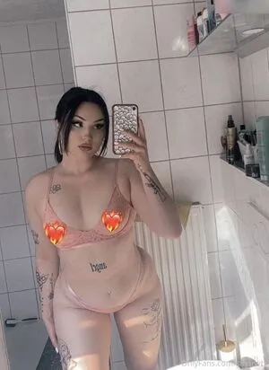Sinarwtz OnlyFans Leaked Free Thumbnail Picture - #xoiXSE9lYn
