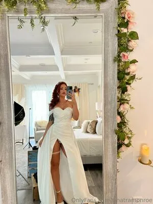 Sinatramonroe OnlyFans Leaked Free Thumbnail Picture - #iaLUubWniW